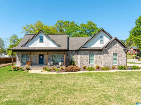 802 Hunter Ln SW, Jacksonville, AL 36265
