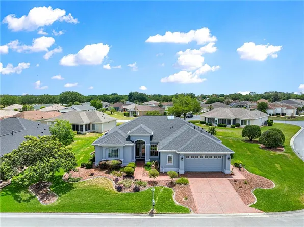 9280 SE 126th St, Summerfield, FL 34491