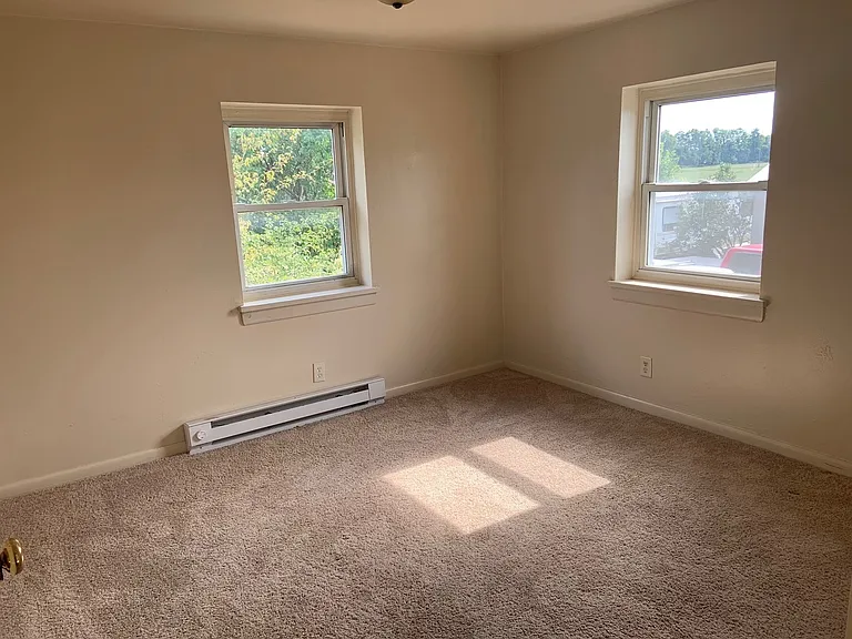 287 Locust Point — Photo 8
