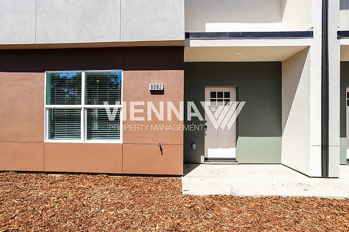 8084 Quiet Knolls Dr — Photo 17
