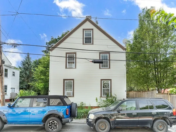 4 Six Milk St, Newburyport, MA 01950