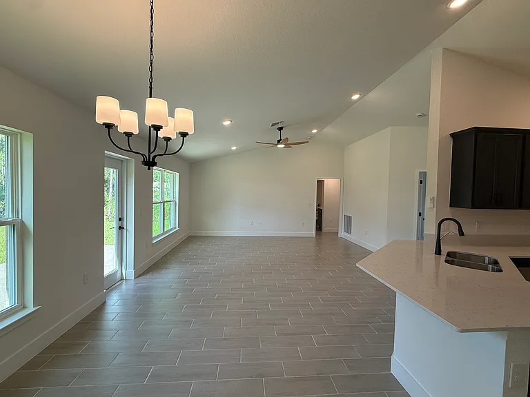 5796 Casanova Ave — Photo 5
