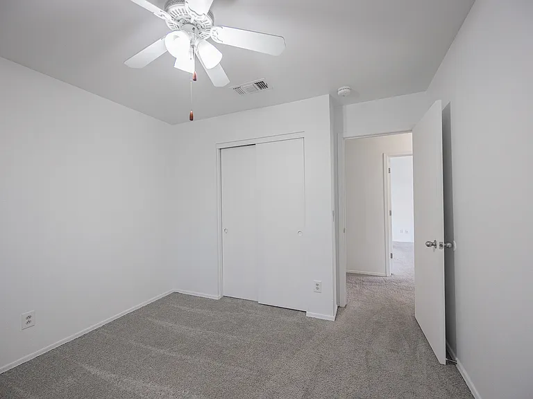 11595 W Holly St — Photo 28