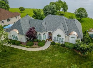4541 SW Gull Point Dr, Lees Summit, MO 64082