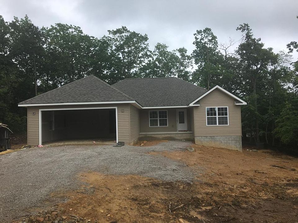 1st image of 164 Berkshire Loop