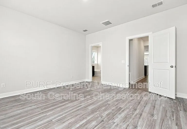 803 Lachicotte Creek Dr — Photo 7