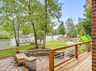 8537 Cherokee Trl, Crossville, TN 38572