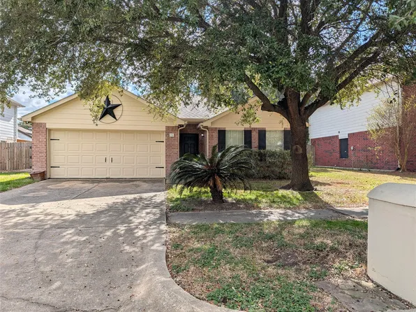 714 N Vista Dr, Houston, TX 77073