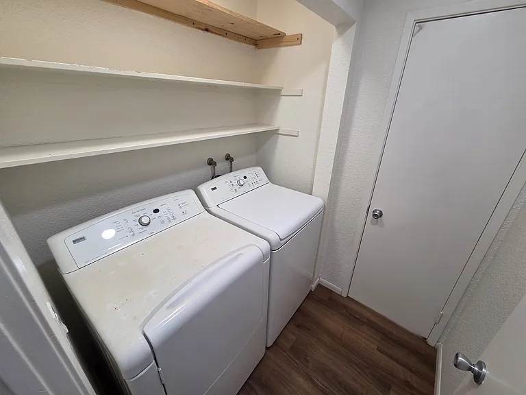 2530 Clairemont Dr #107 — Photo 15