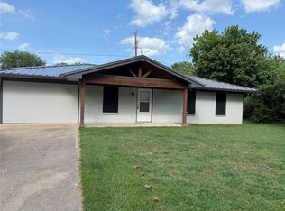 511 Commerce St, Kemp, TX 75143