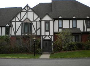 473 Dover Dr, Pittsburgh, PA