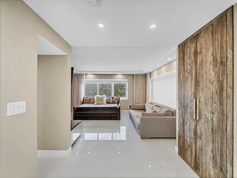 1151 N Fort Lauderdale Beach Blvd #1C — Photo 17