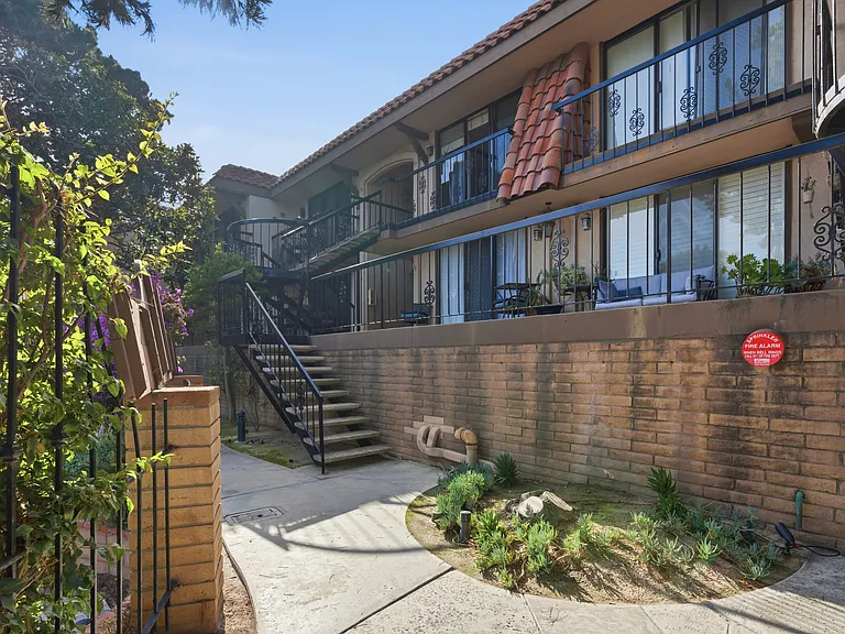 190 Del Mar Shores Ter #69 — Photo 42
