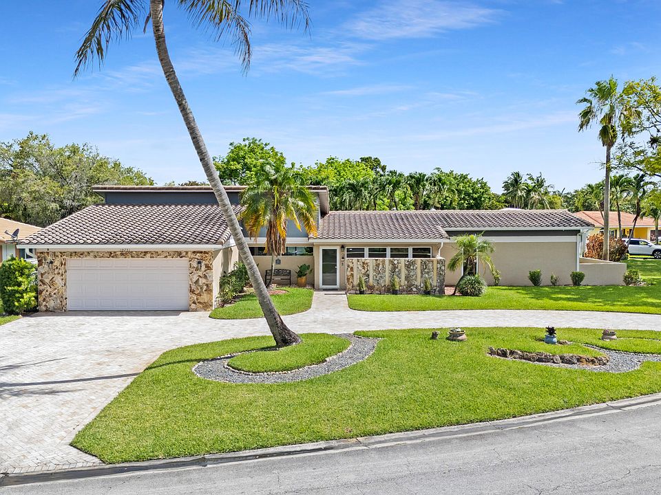 1st image of 10751 NW 43rd Court