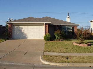945 Carthage Way, Arlington, TX 76017
