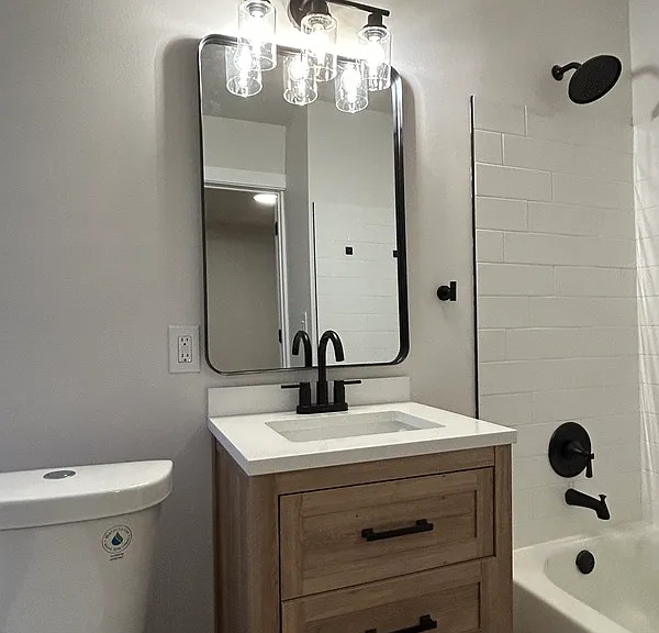 3206 Dobson St #3 — Photo 12