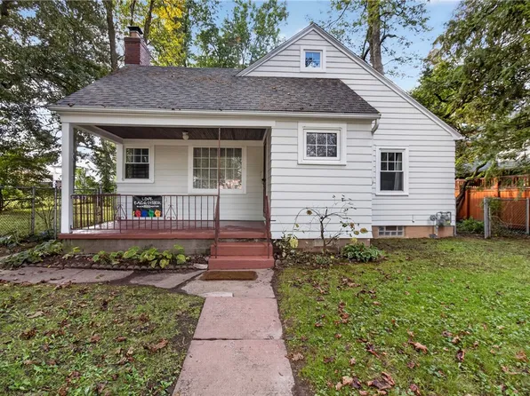373 Aberdeen St, Rochester, NY 14619