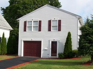 16 Lyman Ave, North Providence, RI 02911