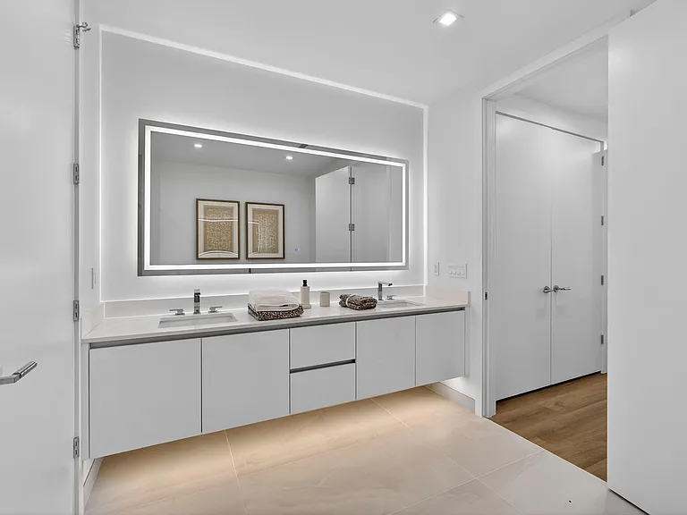 220 Lake Shore Dr #1906 — Photo 21