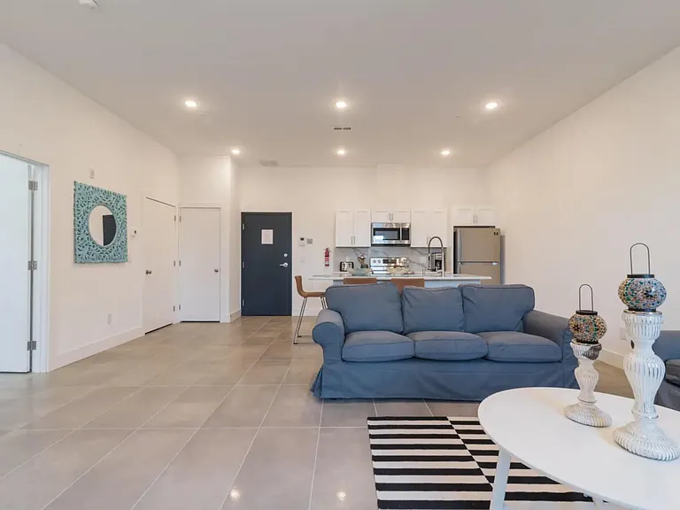 1254 Point Breeze Ave #A — Photo 15