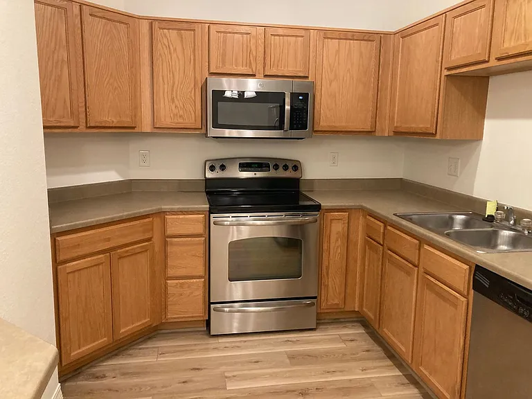 2450 Windrow Dr #D104 — Photo 6
