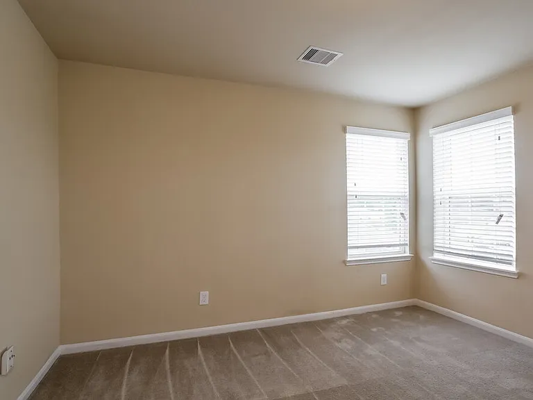 15031 Silhouette Ridge Dr — Photo 9
