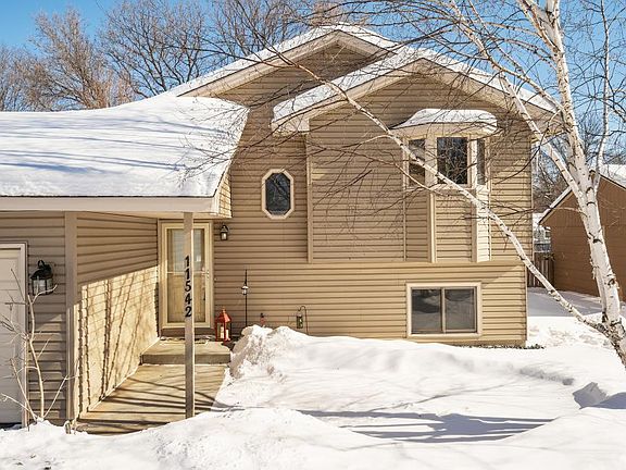 4th image of 11542 Xylon Ave N
