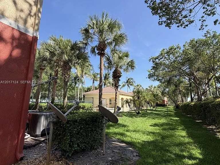 3335 Palomino Dr #311-3 — Photo 10