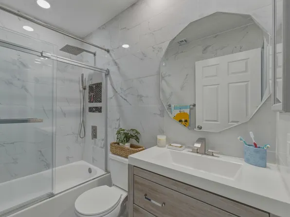 5928 Ithaca Circle W, Lake Worth, FL 33463