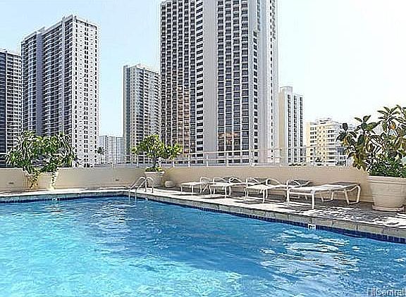 4th image of 2500 Kalakaua Ave APT 1506