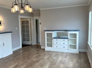 1017 Locust Ave APT C, Long Beach, CA 90813