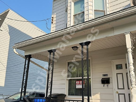 3rd image of 1734 W Norwegian St