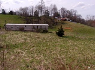 208 Cash Hollow Rd, Elizabethton, TN 37643