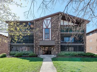 7937 Paxton Ave APT 1A, Tinley Park, IL 60477
