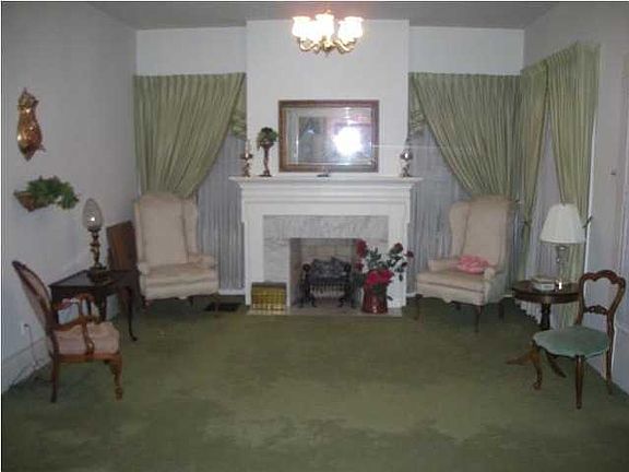 2nd image of 1212 W Main St