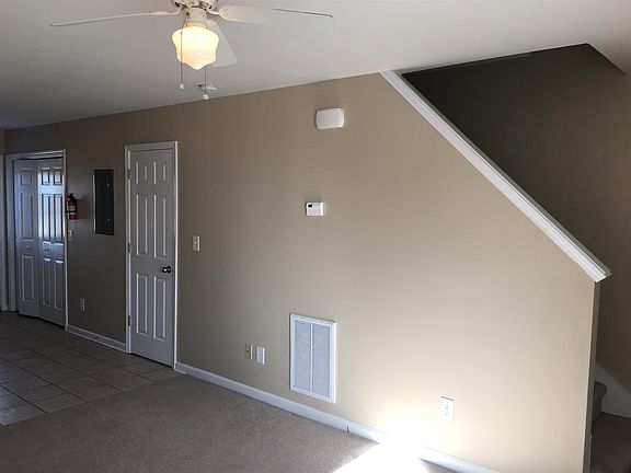 3rd image of 793 Cherrybark Ln APT A