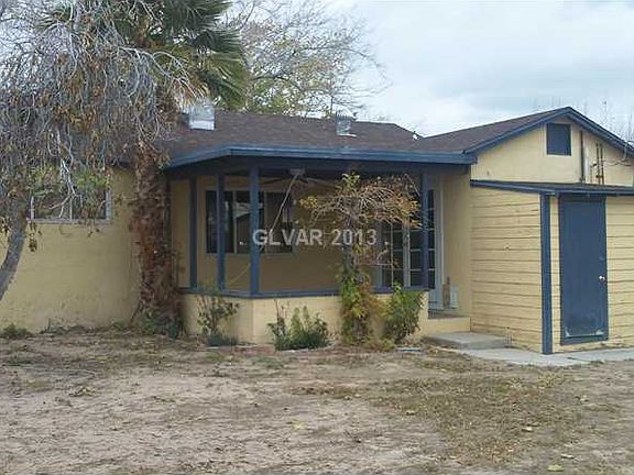 2nd image of 1243 Melville Dr