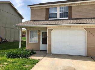 506 Sky Vue Dr APT A, Raymore, MO 64083