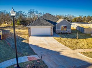 1837 W Blake Court Way, Mustang, OK 73064