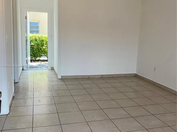 100 NW 16th Ave #3, Miami, FL 33125