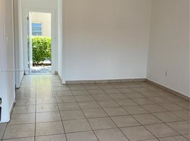 100 NW 16th Ave, Miami, FL