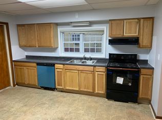 48 Broad St #1, Amsterdam, NY 12010