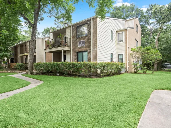3500 Tangle Brush Dr APT 102, Spring, TX 77381