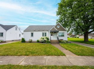 84 Rogers Dr, Cheektowaga, NY
