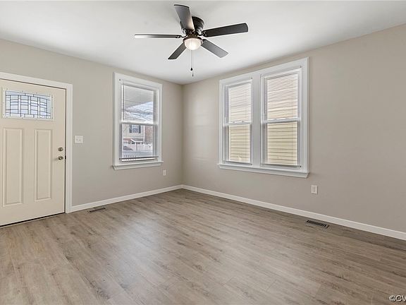 2nd image of 3510 Briel St