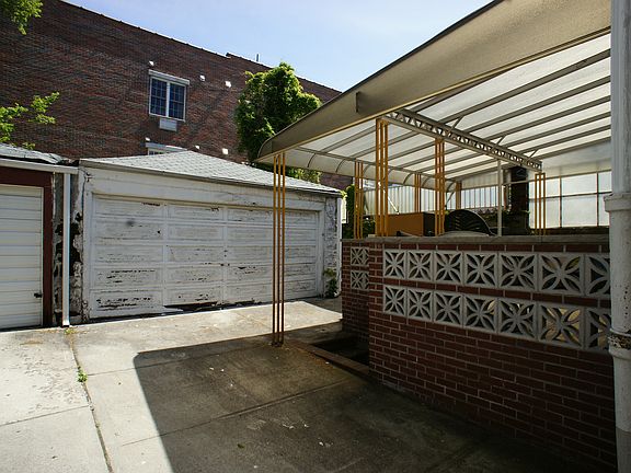 3rd image of 1543 Bath Ave
