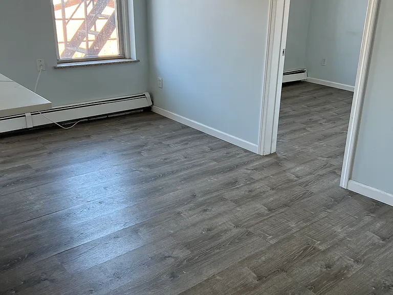 896 State St #3R — Photo 6