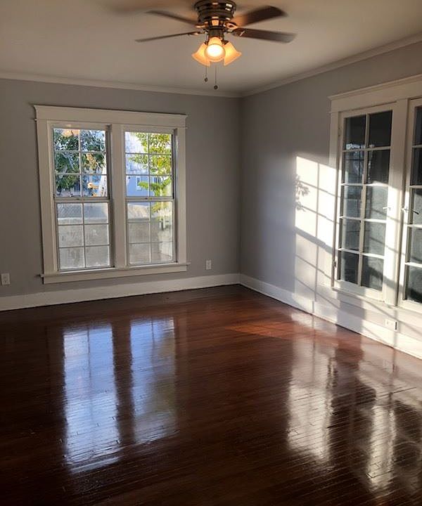 1st image of 3985 S Harvard Blvd