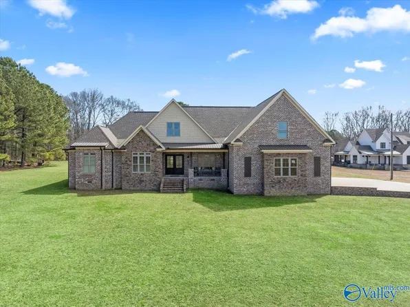 1450 Old Horton Rd, Albertville, AL 35950