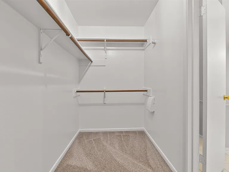 16010 Cedar Gully Dr — Photo 19